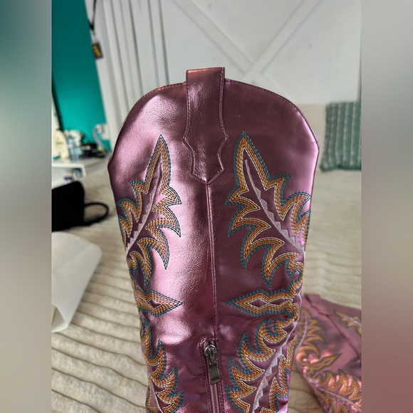 Pink Western Boots - Picture 7 of 14
